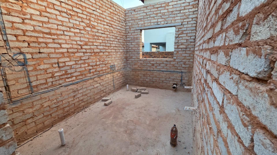 4 Bedroom Property for Sale in Melodie North West